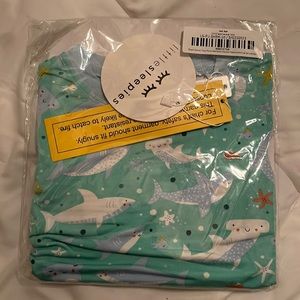 NWT Little Sleepies Pajama zippy shark soirée - 18-24 months